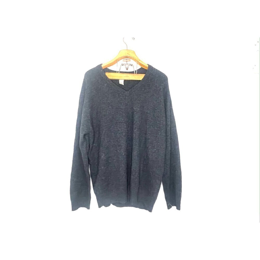 L.L Bean 100% Wool Black Pullover V-Neck Sweater